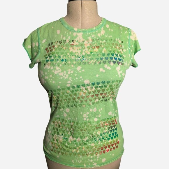 bright green y2k bleached rainbow hearts t-shirt L - Picture 1 of 4